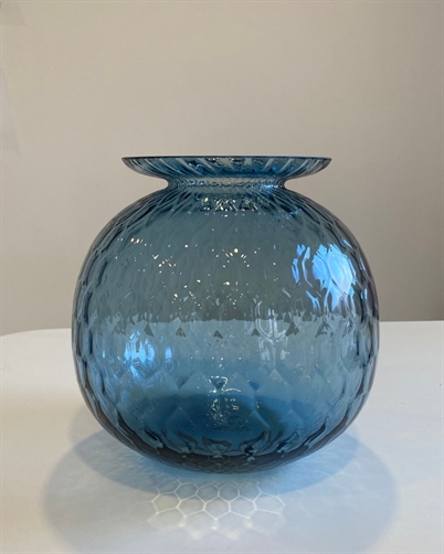 Anna Von Lipa Balloon Vase Croco Blue Smoke Shop Online Hos Blossom