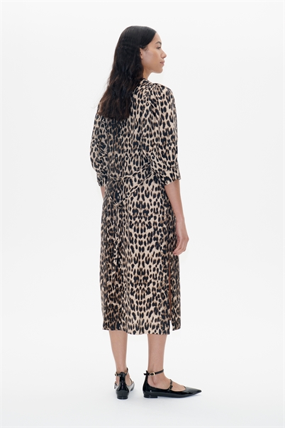 Baum Und Pferdgarten Alya Kjole Brown Baum Leopard - Shop Online Hos Blossom