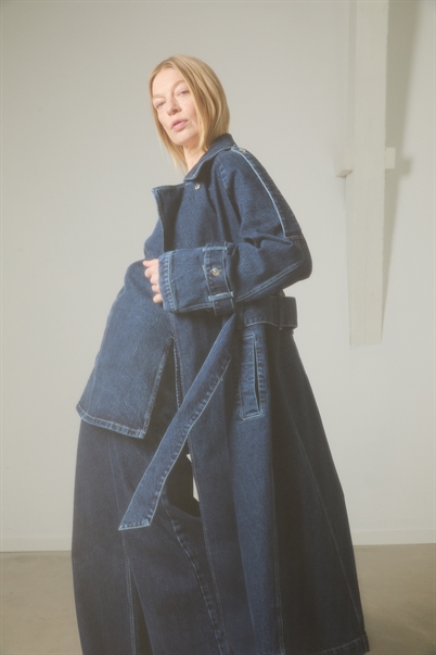 Blanche Wayne Trench Rinse- Shop Online Her