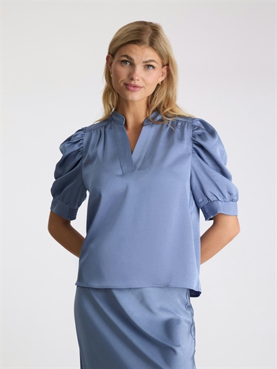 Neo Noir Roella Heavy Sateen Bluse Smoke Blue Shop Online Hos Blossom