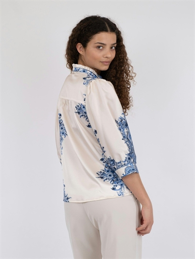 Neo Noir Roselle Paisley Border Bluse Bright Blue Shop Online Hos Blossom