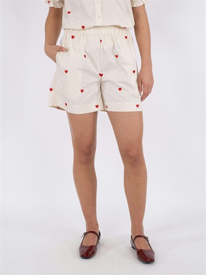 Neo Noir Sakuri Hearts Shorts Creme Shop Online Hos Blossom