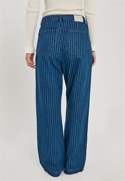 Norr Kenzie Pleat Bukser Clear Blue w. Stripes - Shop Online Her