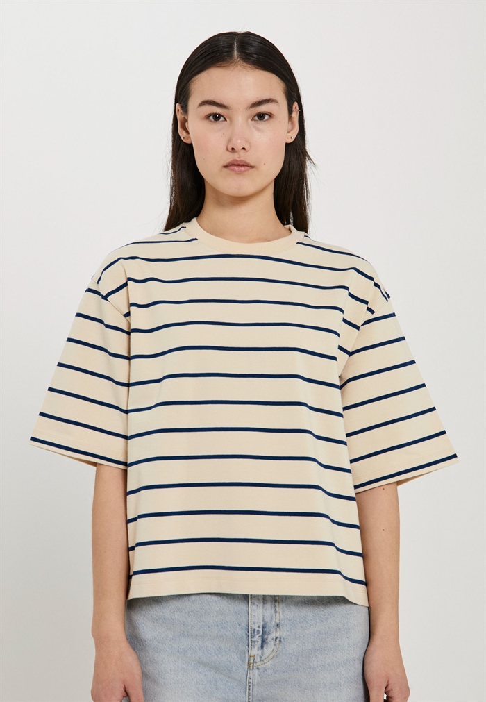 Norr Giva T-Shirt Navy Stripe - Shop Online Her