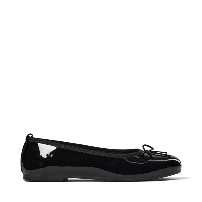 Pavement Lucy Lu Ballerina Black Patent Shop Online Hos Blossom