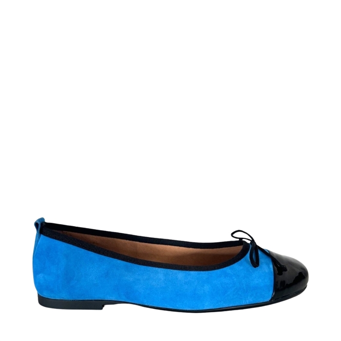 Pavement Lucy Lu Ballerina Blue Black Patent Shop Online Hos Blossom