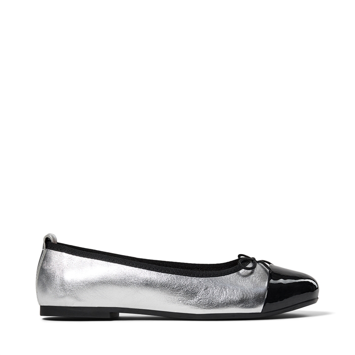 Pavement Lucy Lu Ballerina Silver Black Patent Shop Online Hos Blossom