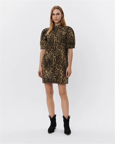 Sofie Schnoor S247102 Kjole Leopard - Shop Online Hos Blossom