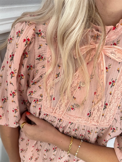 Stories From The Atelier Copenhagen Breeze Bluse Rose Shop Online Hos Blossom